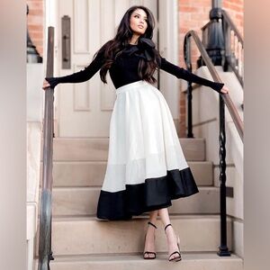 Chicwish Swing in The Breeze Organza Midi Skirt in Black & White